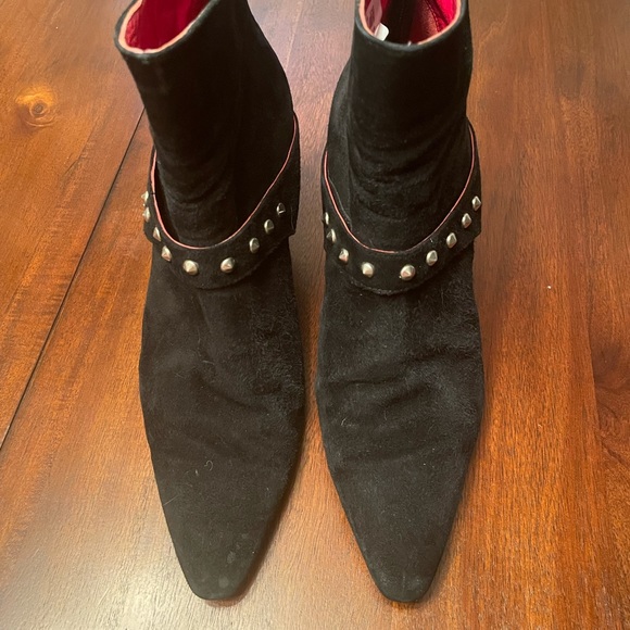 RARE Black Radio Dorateymur Suede Boots - Picture 3 of 10